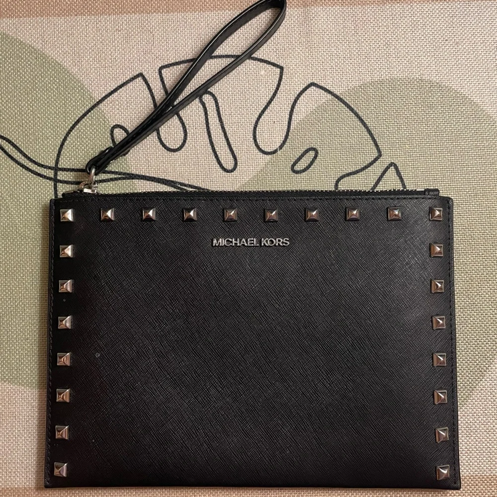 Michael Kors XL Black Studded Wristlet - Picture 1 of 4